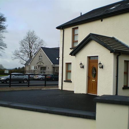 Fivemiletown Clogher Valley Golf Club מראה חיצוני תמונה